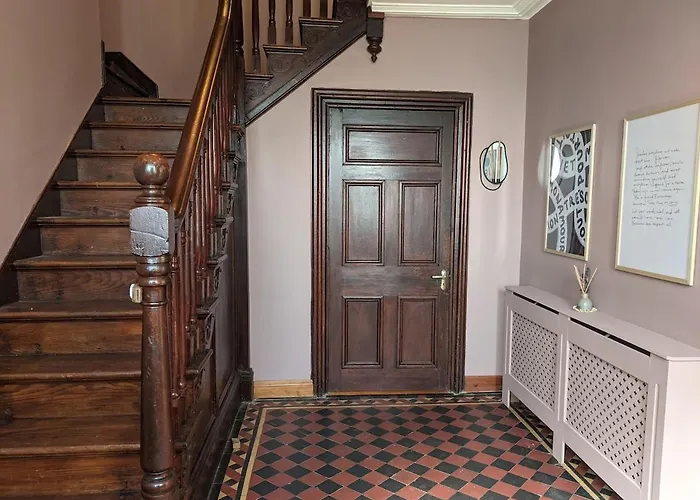 Rustic Pub - 20 Minutes From Killarney!