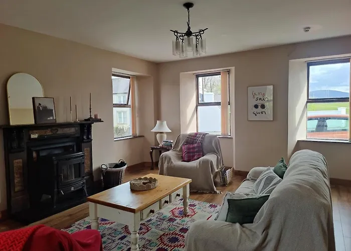 Rustic Pub - 20 Minutes From Killarney! Prázdninový dům Rathmore (Kerry)