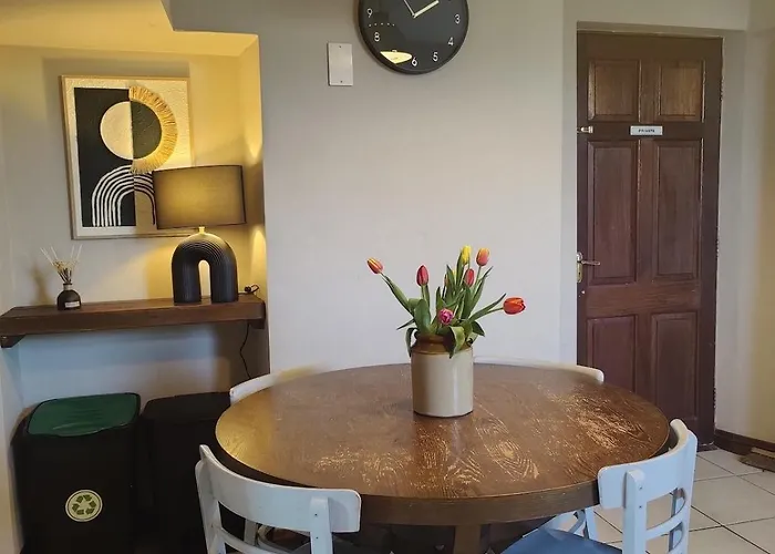 Rustic Pub - 20 Minutes From Killarney! * Rathmore (Kerry)